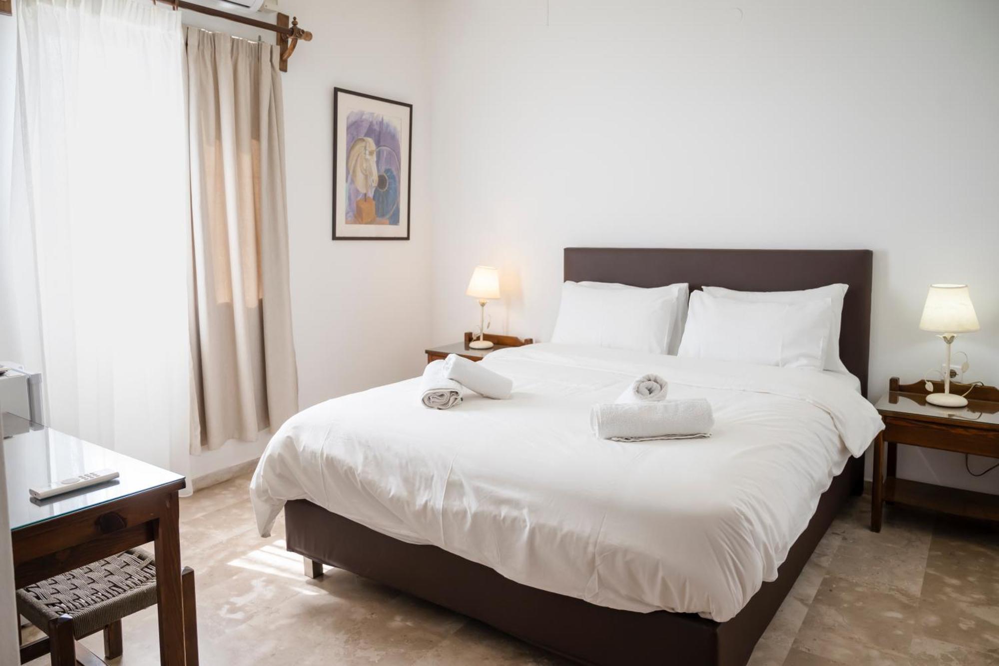Argo Rooms-Papadakis Kíssamos Exterior foto