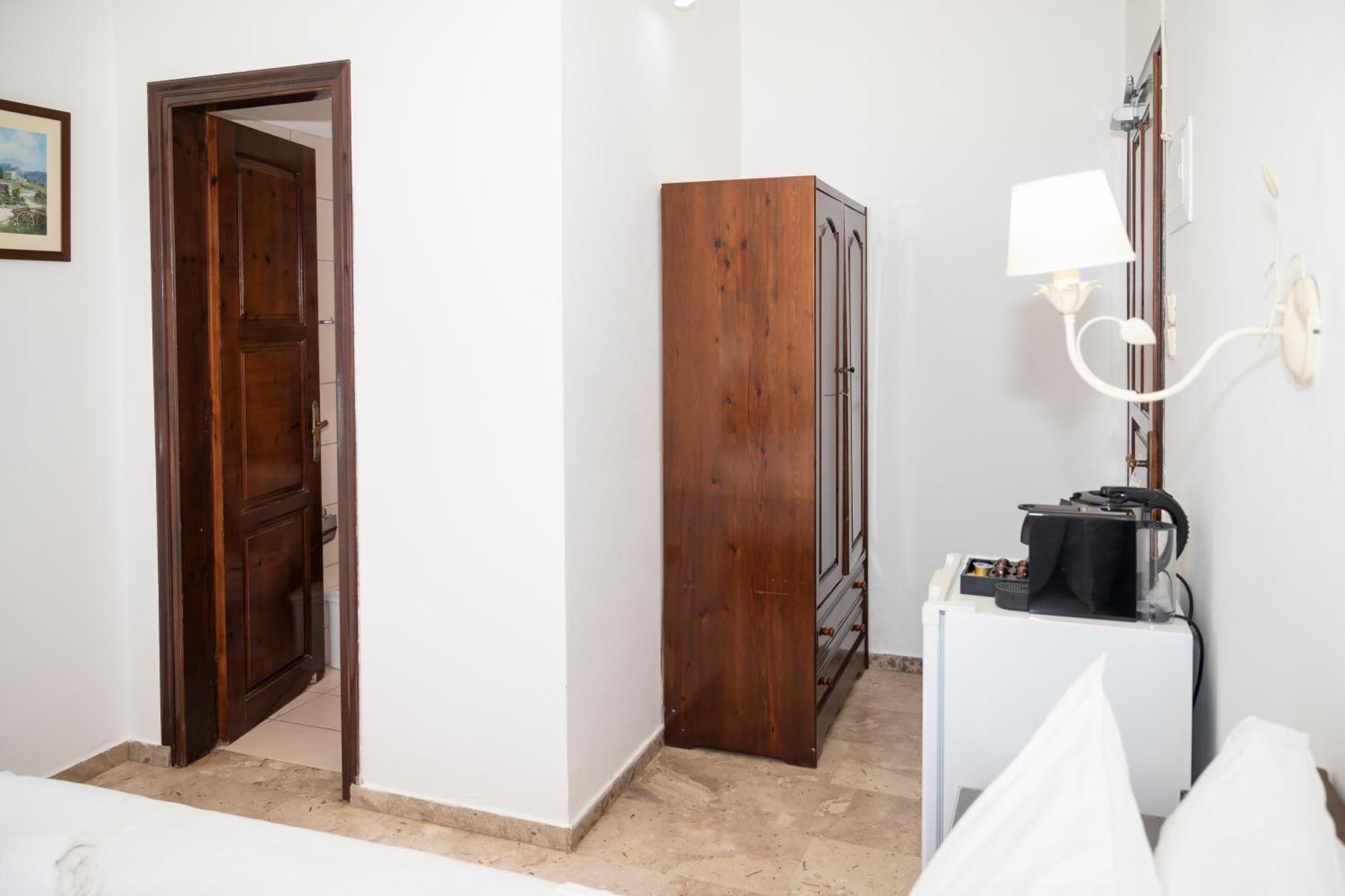 Argo Rooms-Papadakis Kíssamos Exterior foto